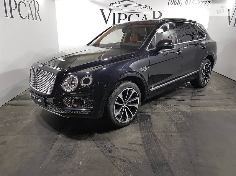 Bentley Bentayga 2017 года