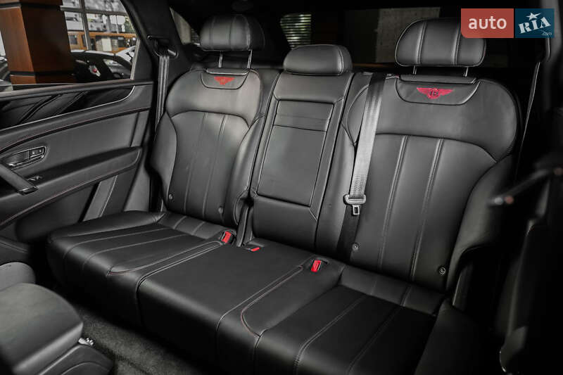 Внедорожник / Кроссовер Bentley Bentayga 2018 в Одессе фото 34 Внедорожник / Кроссовер Bentley Bentayga 2018 в Одессе