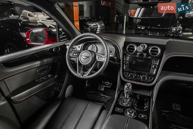 Внедорожник / Кроссовер Bentley Bentayga 2018 в Одессе фото 37 Внедорожник / Кроссовер Bentley Bentayga 2018 в Одессе