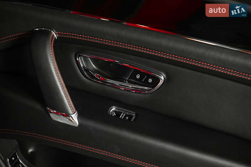 Внедорожник / Кроссовер Bentley Bentayga 2018 в Одессе фото 66 Внедорожник / Кроссовер Bentley Bentayga 2018 в Одессе