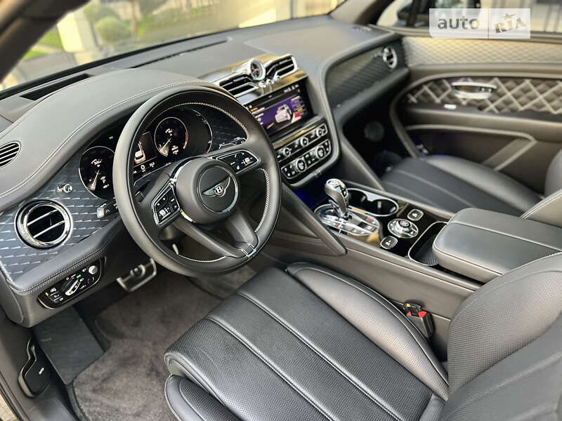 Внедорожник / Кроссовер Bentley Bentayga 2020 в Одессе