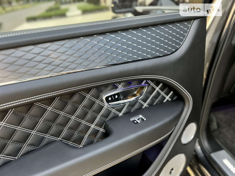 Внедорожник / Кроссовер Bentley Bentayga 2020 в Одессе