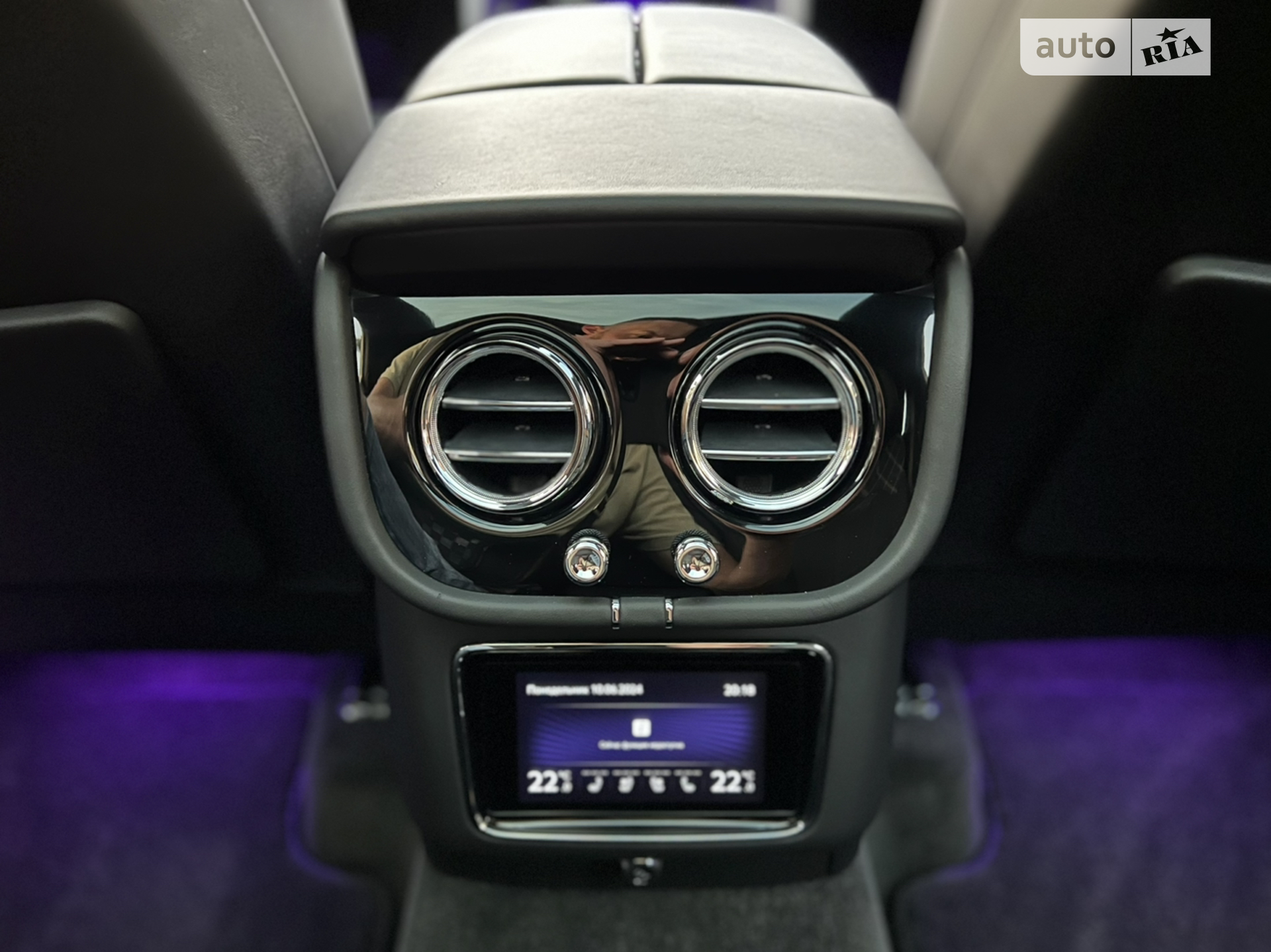 2020 Bentley Bentayga - мініатюра 49