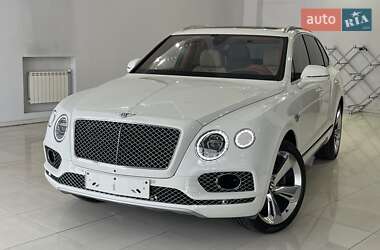 Внедорожник / Кроссовер Bentley Bentayga 2018 в Киеве