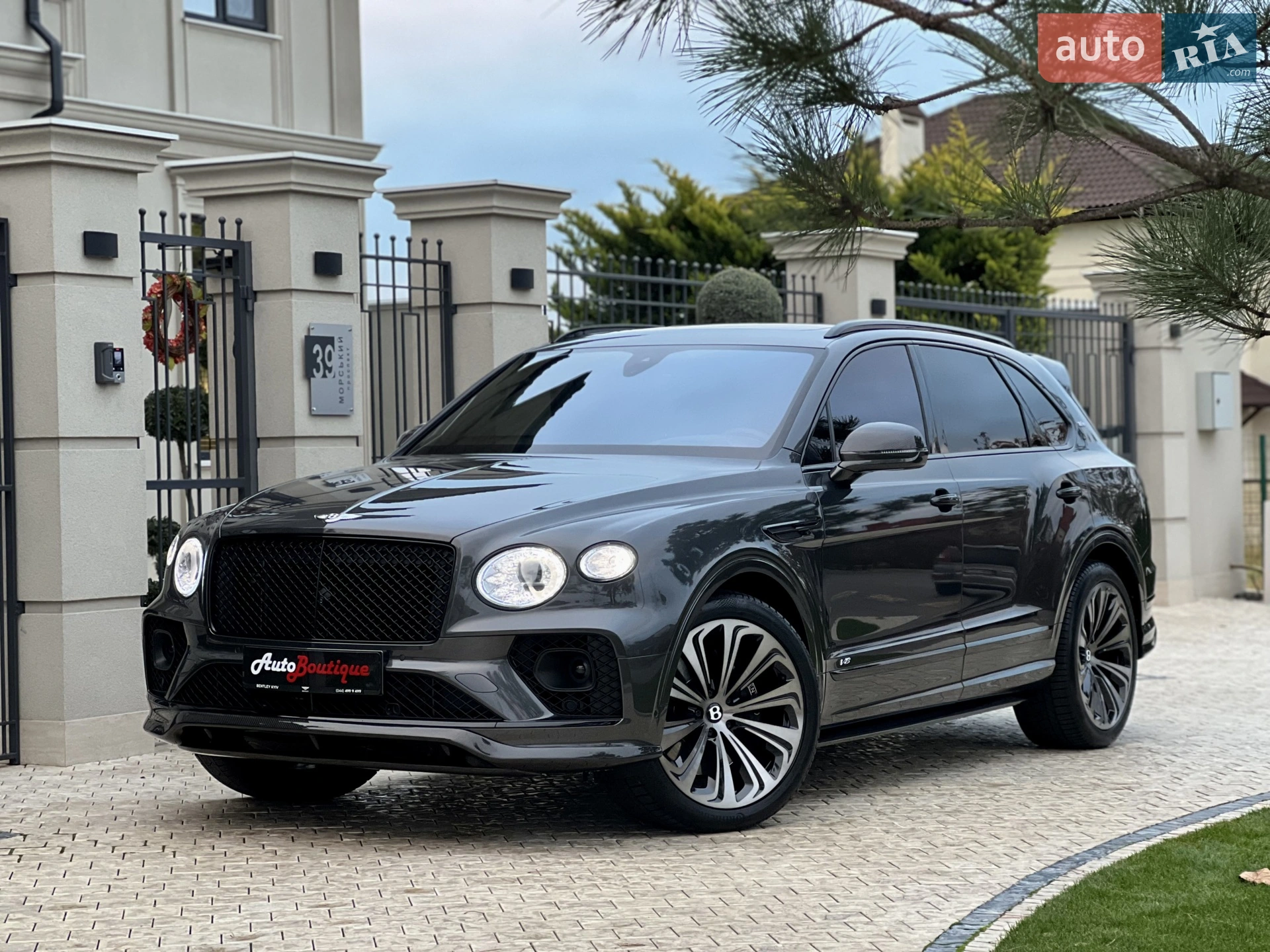 2020 Bentley Bentayga - мініатюра 6