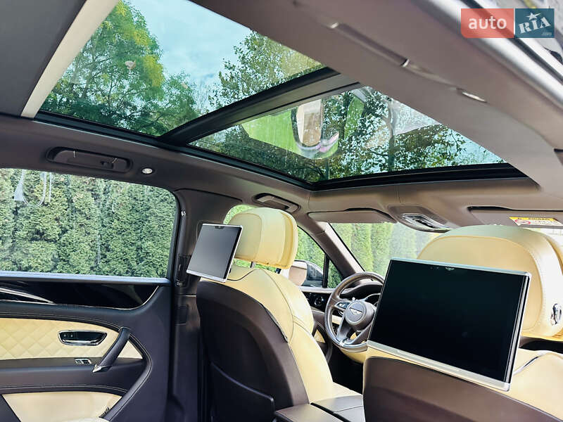 Внедорожник / Кроссовер Bentley Bentayga 2016 в Одессе фото 29 Внедорожник / Кроссовер Bentley Bentayga 2016 в Одессе