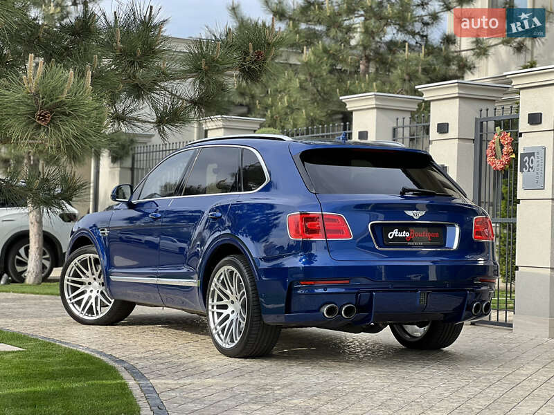 Внедорожник / Кроссовер Bentley Bentayga 2017 в Одессе фото 8 Внедорожник / Кроссовер Bentley Bentayga 2017 в Одессе