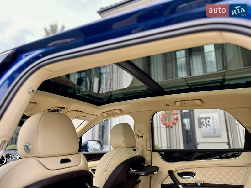 Внедорожник / Кроссовер Bentley Bentayga 2017 в Одессе фото 38 Внедорожник / Кроссовер Bentley Bentayga 2017 в Одессе