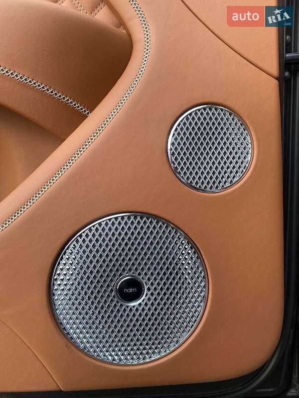 Внедорожник / Кроссовер Bentley Bentayga 2023 в Киеве