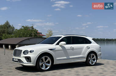 Внедорожник / Кроссовер Bentley Bentayga 2021 в 