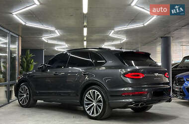 Внедорожник / Кроссовер Bentley Bentayga 2020 в 
