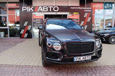 Позашляховик / Кросовер Bentley Bentayga 2016 в Львові