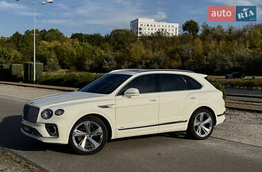 Внедорожник / Кроссовер Bentley Bentayga 2021 в 
