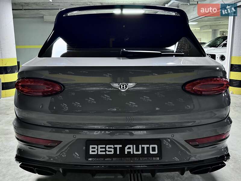 Позашляховик / Кросовер Bentley Bentayga 2022 в Києві фото 13 Позашляховик / Кросовер Bentley Bentayga 2022 в Києві