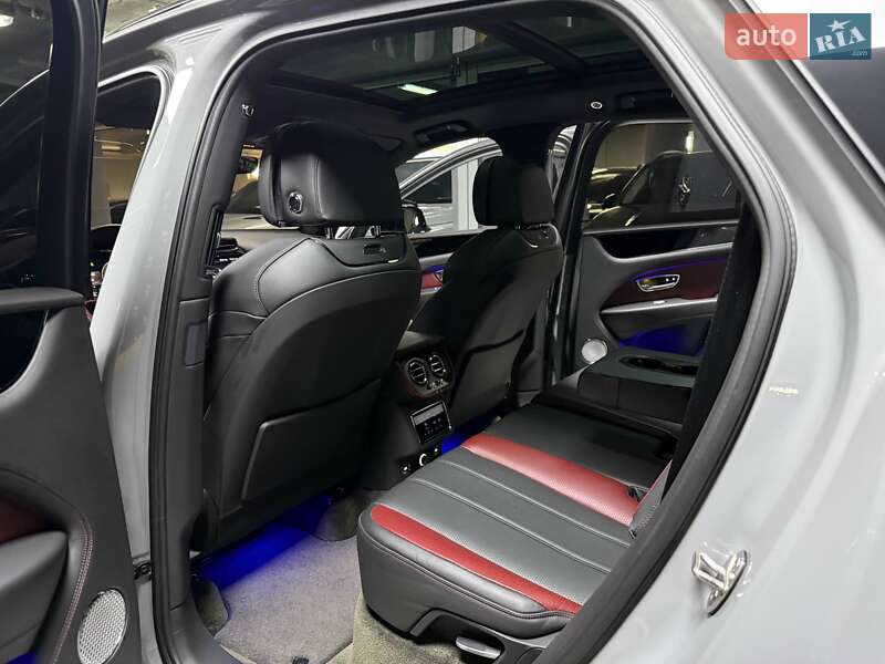 Позашляховик / Кросовер Bentley Bentayga 2022 в Києві фото 78 Позашляховик / Кросовер Bentley Bentayga 2022 в Києві