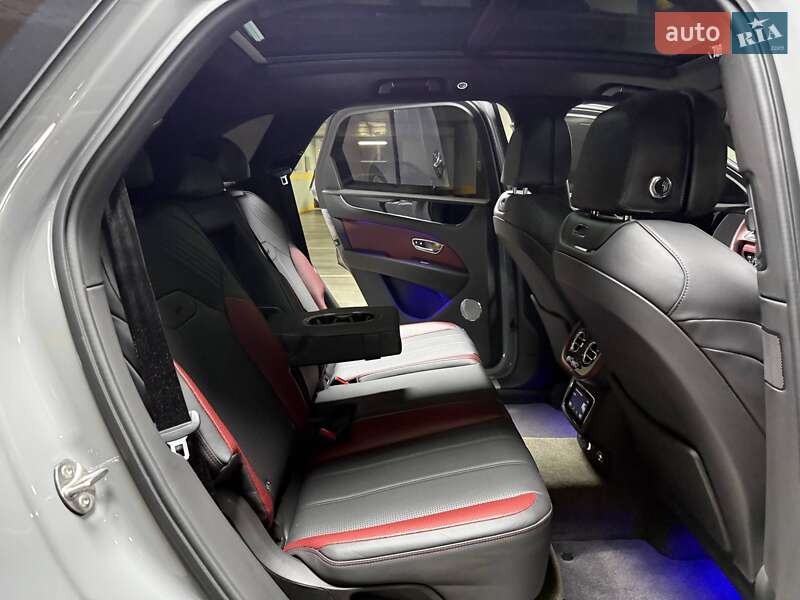 Позашляховик / Кросовер Bentley Bentayga 2022 в Києві фото 98 Позашляховик / Кросовер Bentley Bentayga 2022 в Києві