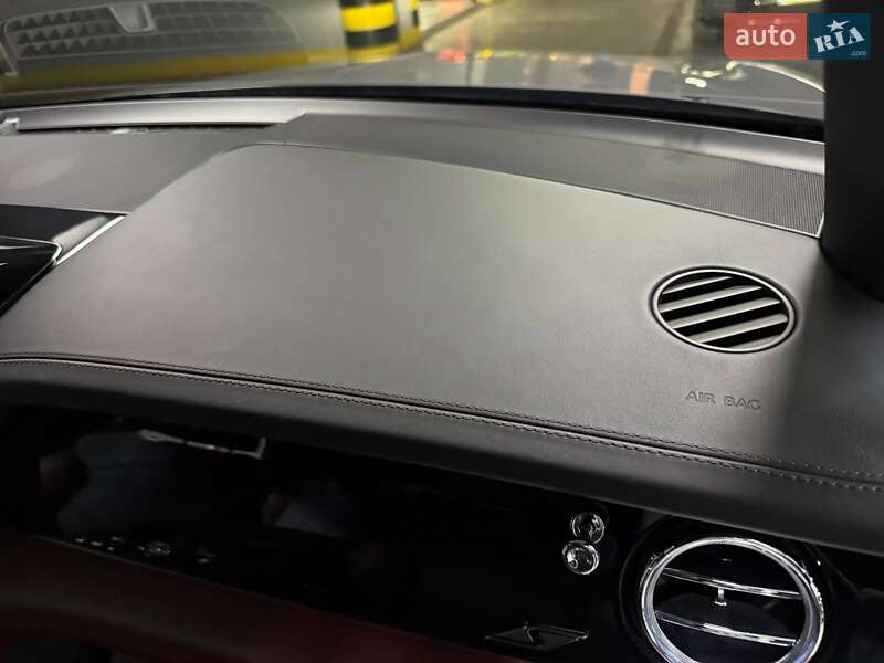 Позашляховик / Кросовер Bentley Bentayga 2022 в Києві фото 141 Позашляховик / Кросовер Bentley Bentayga 2022 в Києві