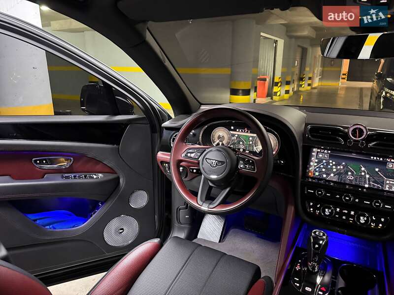 Позашляховик / Кросовер Bentley Bentayga 2022 в Києві фото 108 Позашляховик / Кросовер Bentley Bentayga 2022 в Києві