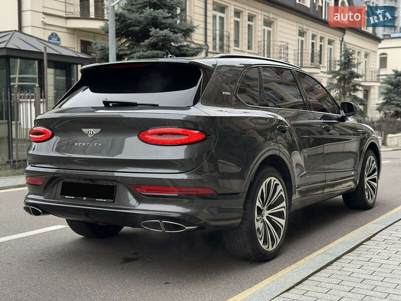 Внедорожник / Кроссовер Bentley Bentayga 2020 в Киеве