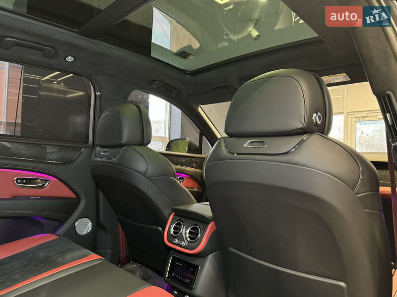 Внедорожник / Кроссовер Bentley Bentayga 2021 в Киеве фото 67 Внедорожник / Кроссовер Bentley Bentayga 2021 в Киеве