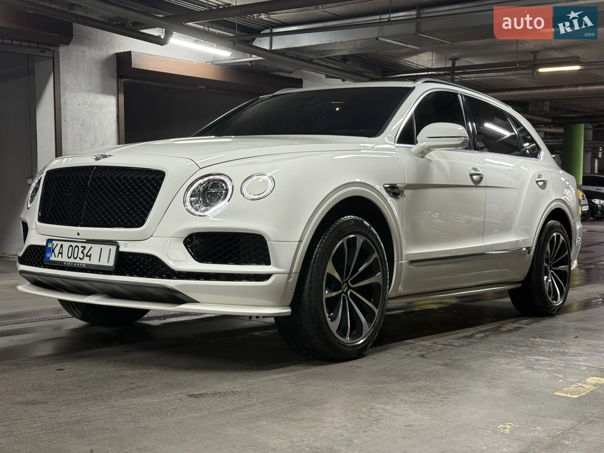 2019 Bentley Bentayga - мініатюра 16
