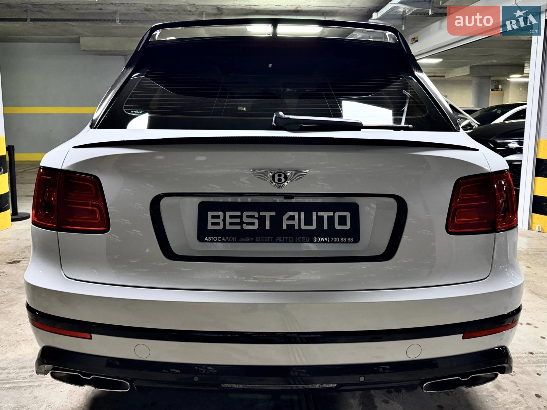 2018 Bentley Bentayga - мініатюра 13