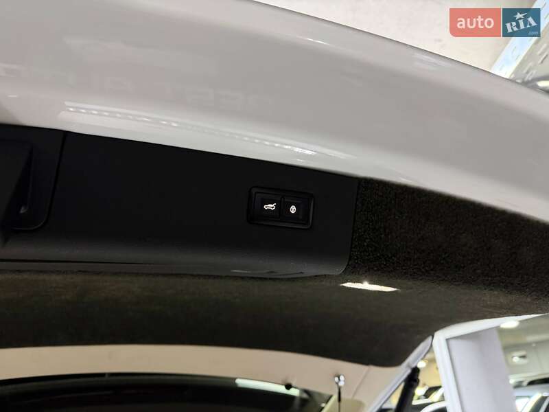 Внедорожник / Кроссовер Bentley Bentayga 2018 в Киеве