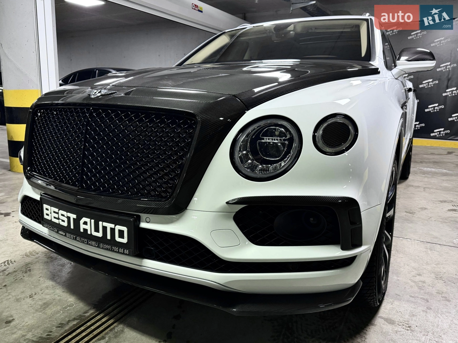 2018 Bentley Bentayga - мініатюра 22