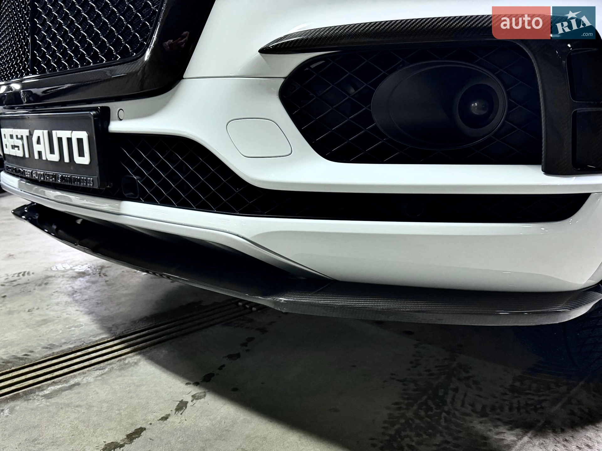 2018 Bentley Bentayga - мініатюра 27