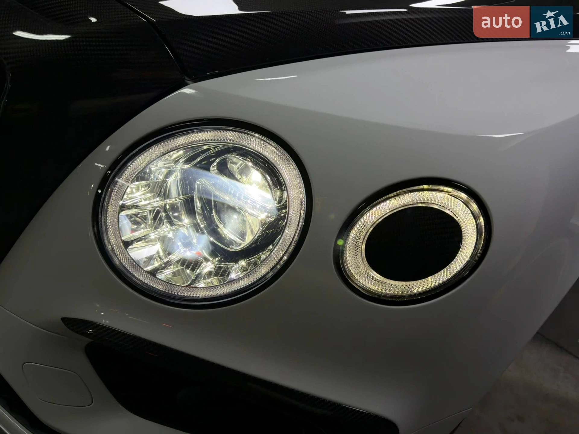 2018 Bentley Bentayga - мініатюра 30