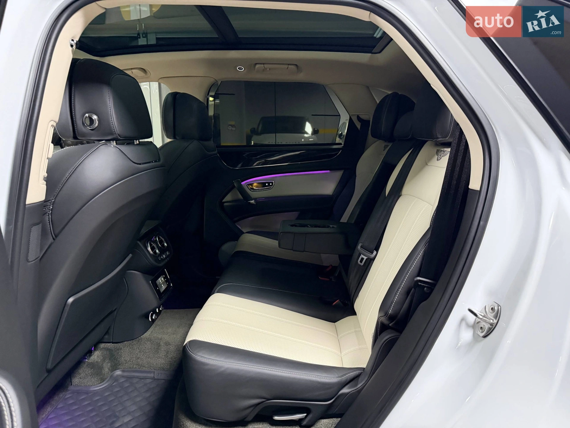 2018 Bentley Bentayga - мініатюра 83