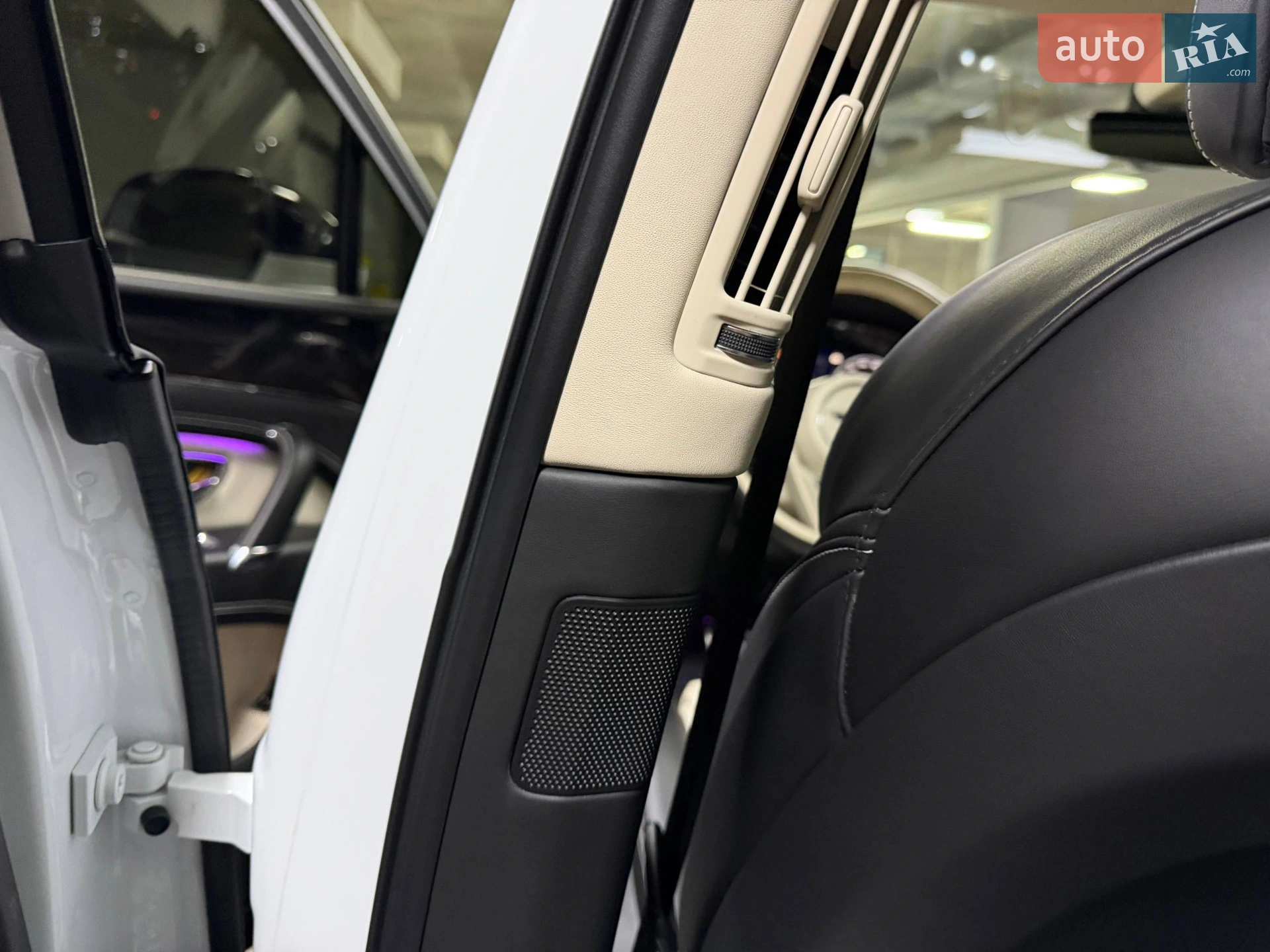 2018 Bentley Bentayga - мініатюра 80