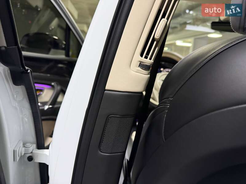 Внедорожник / Кроссовер Bentley Bentayga 2018 в Киеве