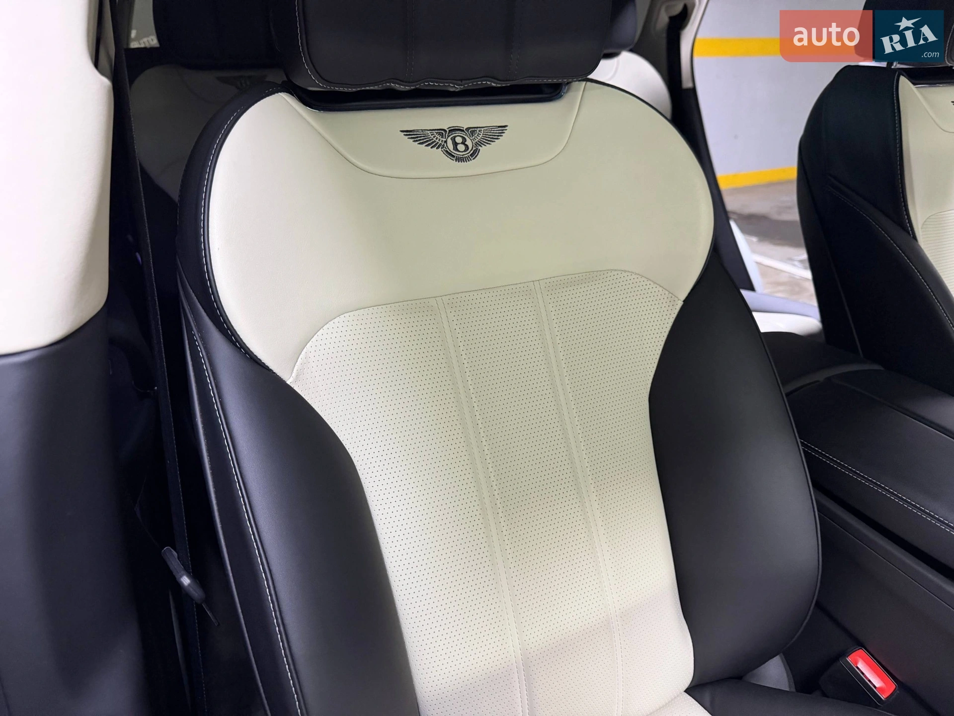 2018 Bentley Bentayga - мініатюра 125