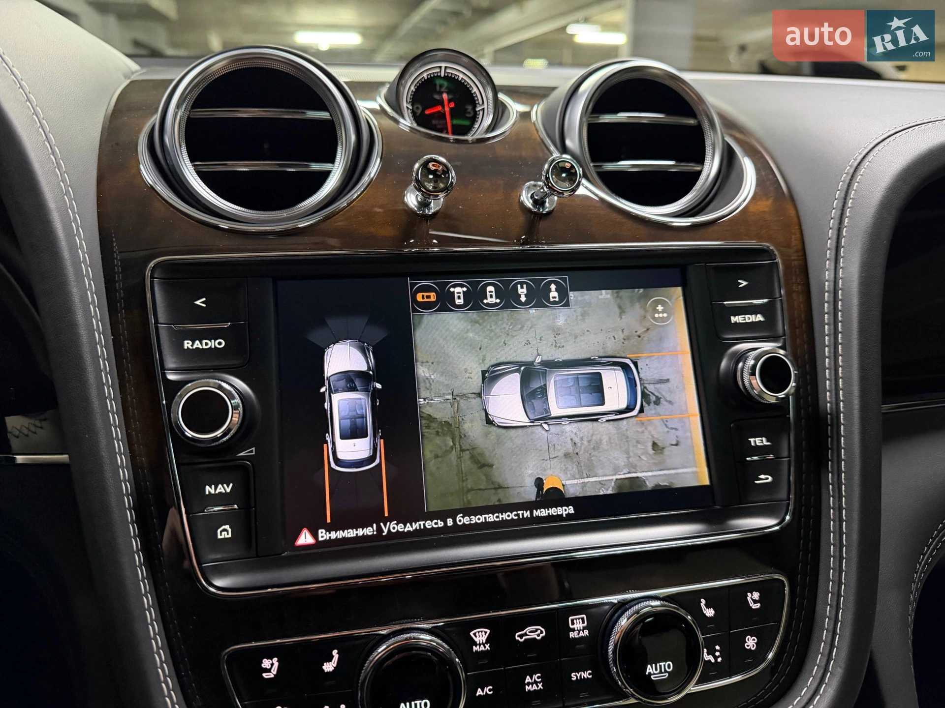 2018 Bentley Bentayga - мініатюра 114