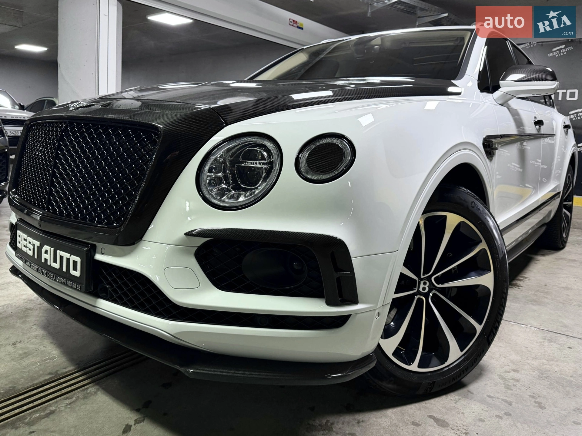 2018 Bentley Bentayga - мініатюра 138