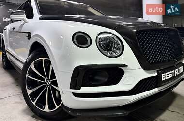 Внедорожник / Кроссовер Bentley Bentayga 2018 в Киеве