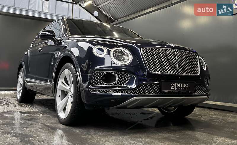 Позашляховик / Кросовер Bentley Bentayga 2017 в Києві