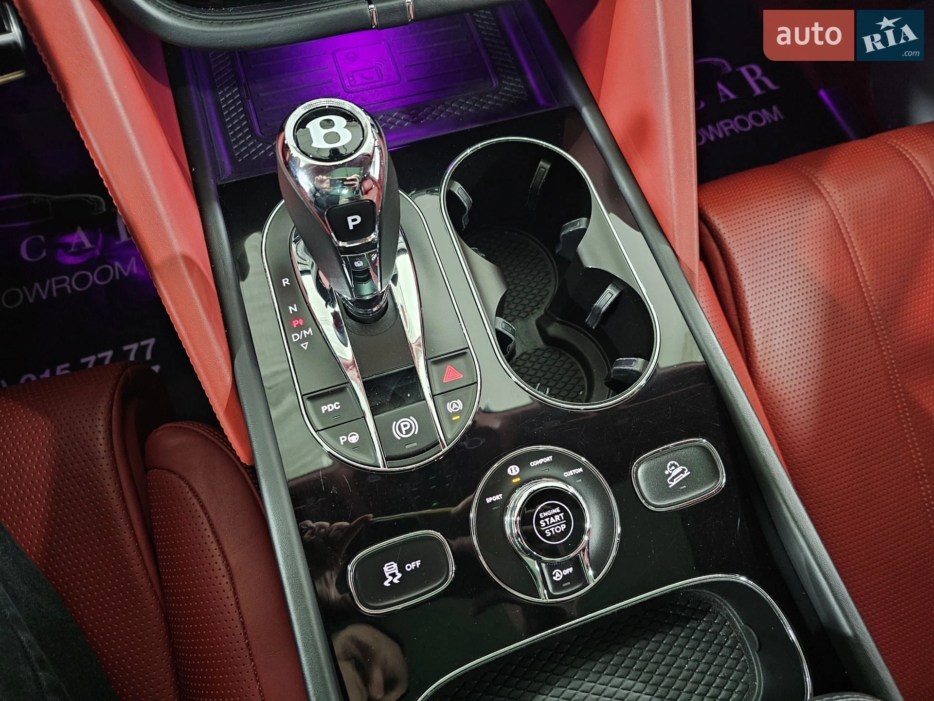2021 Bentley Bentayga - мініатюра 30