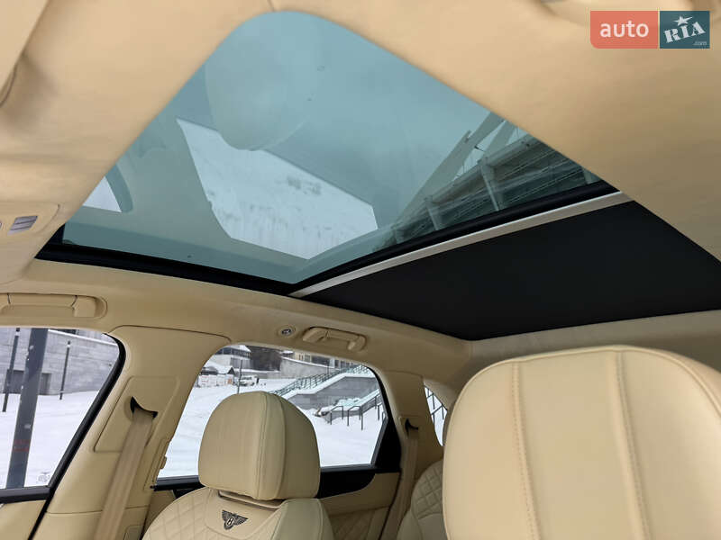Позашляховик / Кросовер Bentley Bentayga 2018 в Києві