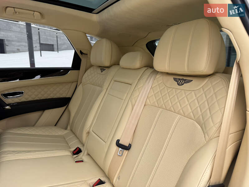 Позашляховик / Кросовер Bentley Bentayga 2018 в Києві