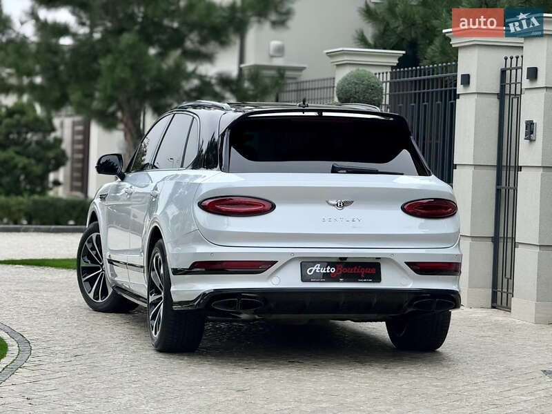 Позашляховик / Кросовер Bentley Bentayga 2024 в Одесі