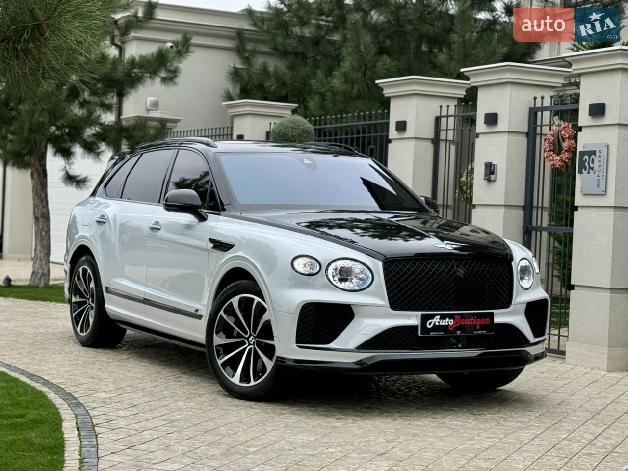 2024 Rolls-Royce Spectre - мініатюра 24