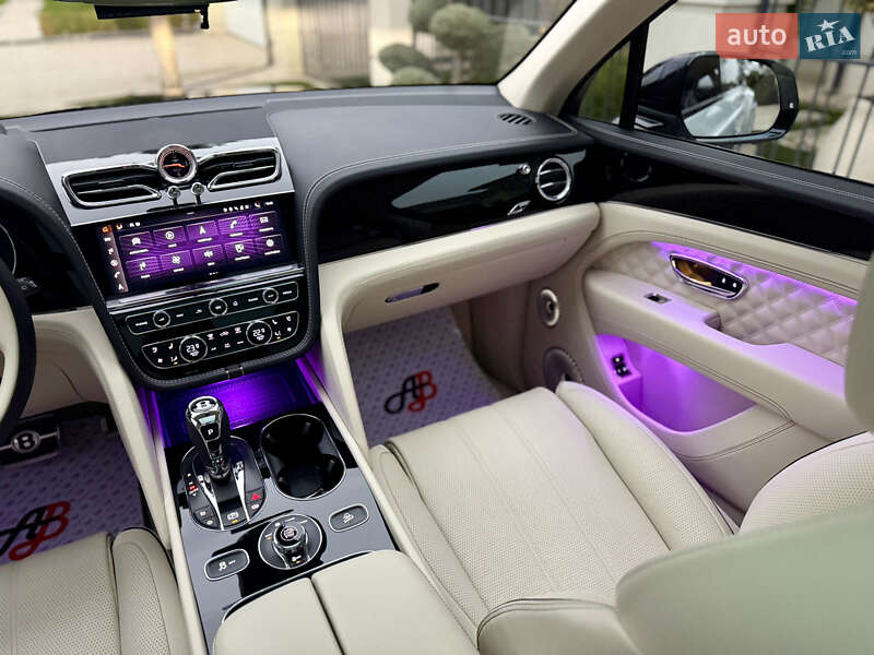 Позашляховик / Кросовер Bentley Bentayga 2024 в Одесі