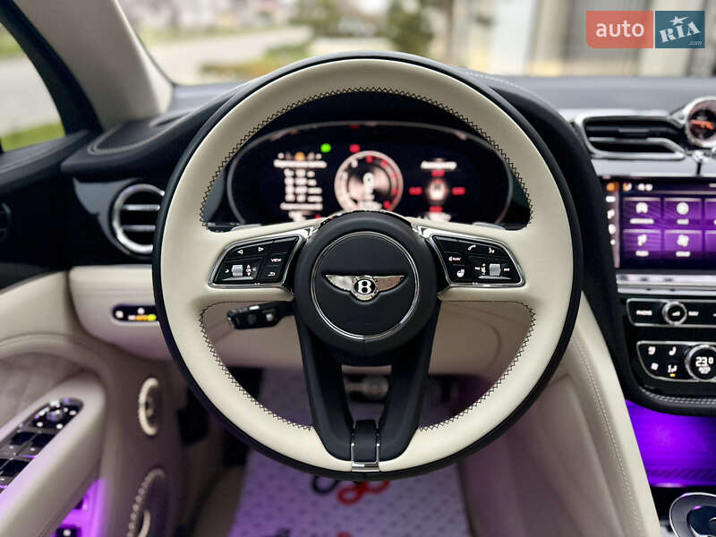 Позашляховик / Кросовер Bentley Bentayga 2024 в Одесі