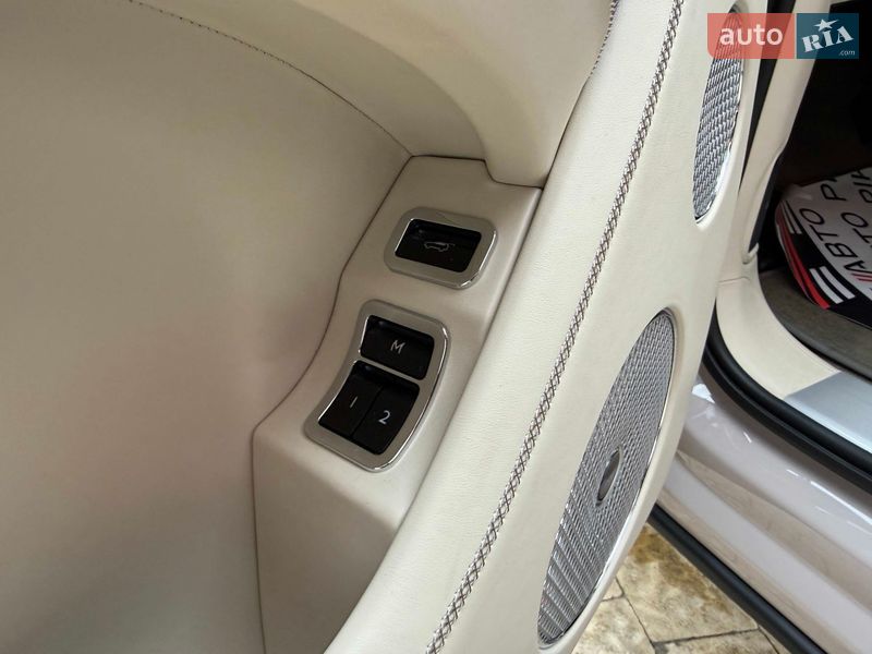 Внедорожник / Кроссовер Bentley Bentayga 2023 в Львове