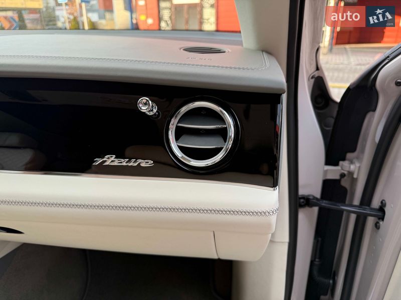 Внедорожник / Кроссовер Bentley Bentayga 2023 в Львове