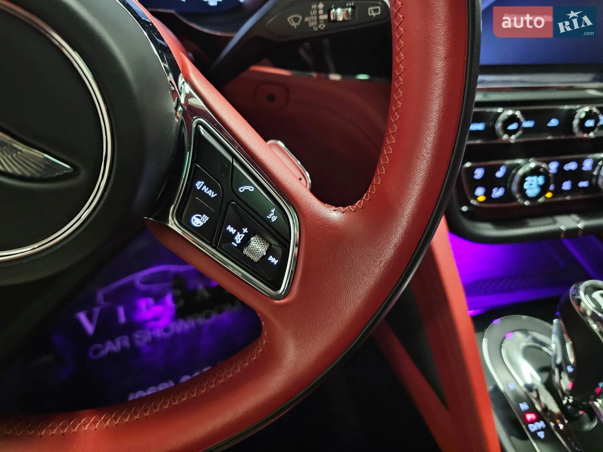 2021 Bentley Bentayga - мініатюра 54