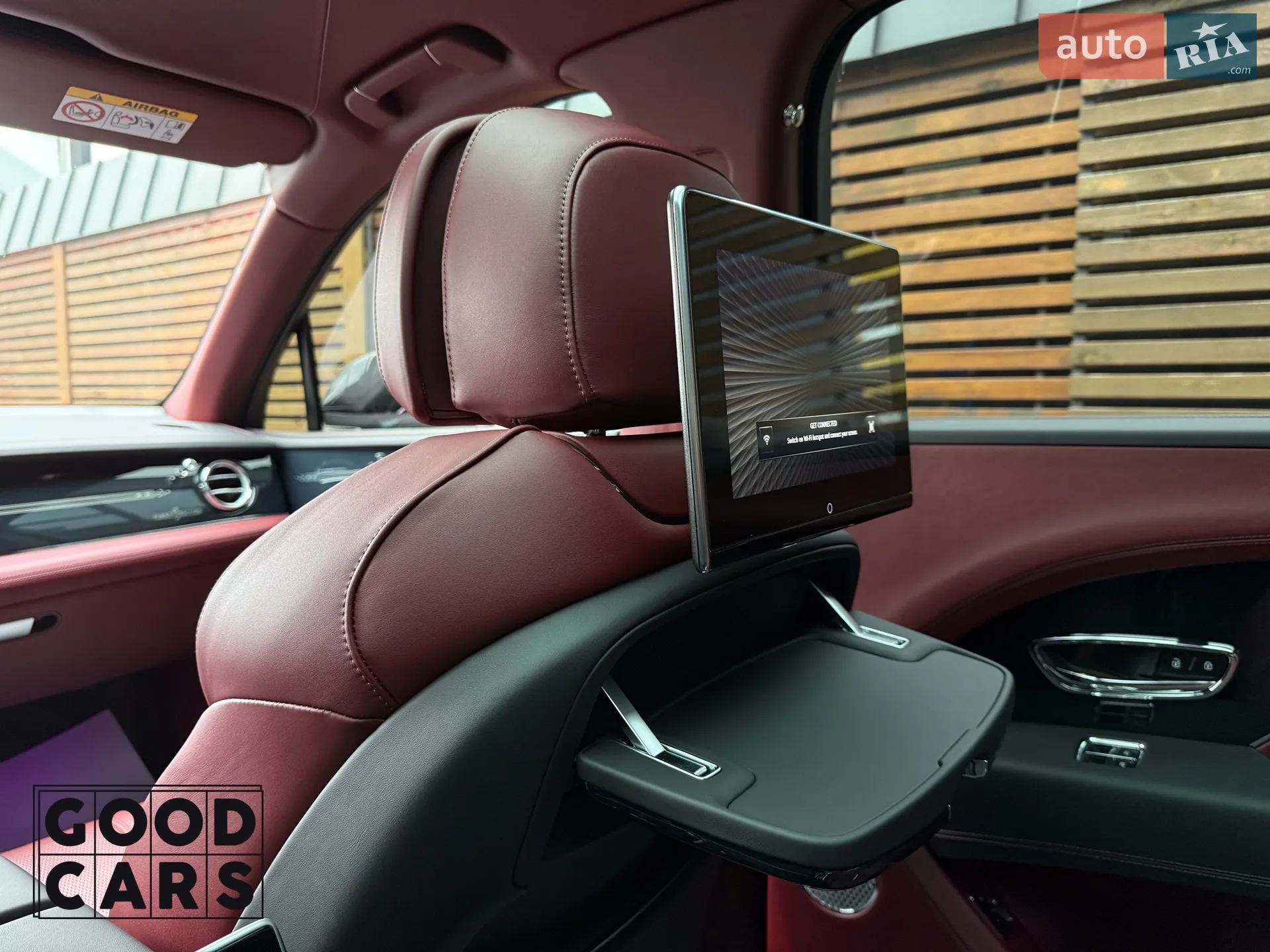 2022 Bentley Bentayga - мініатюра 47