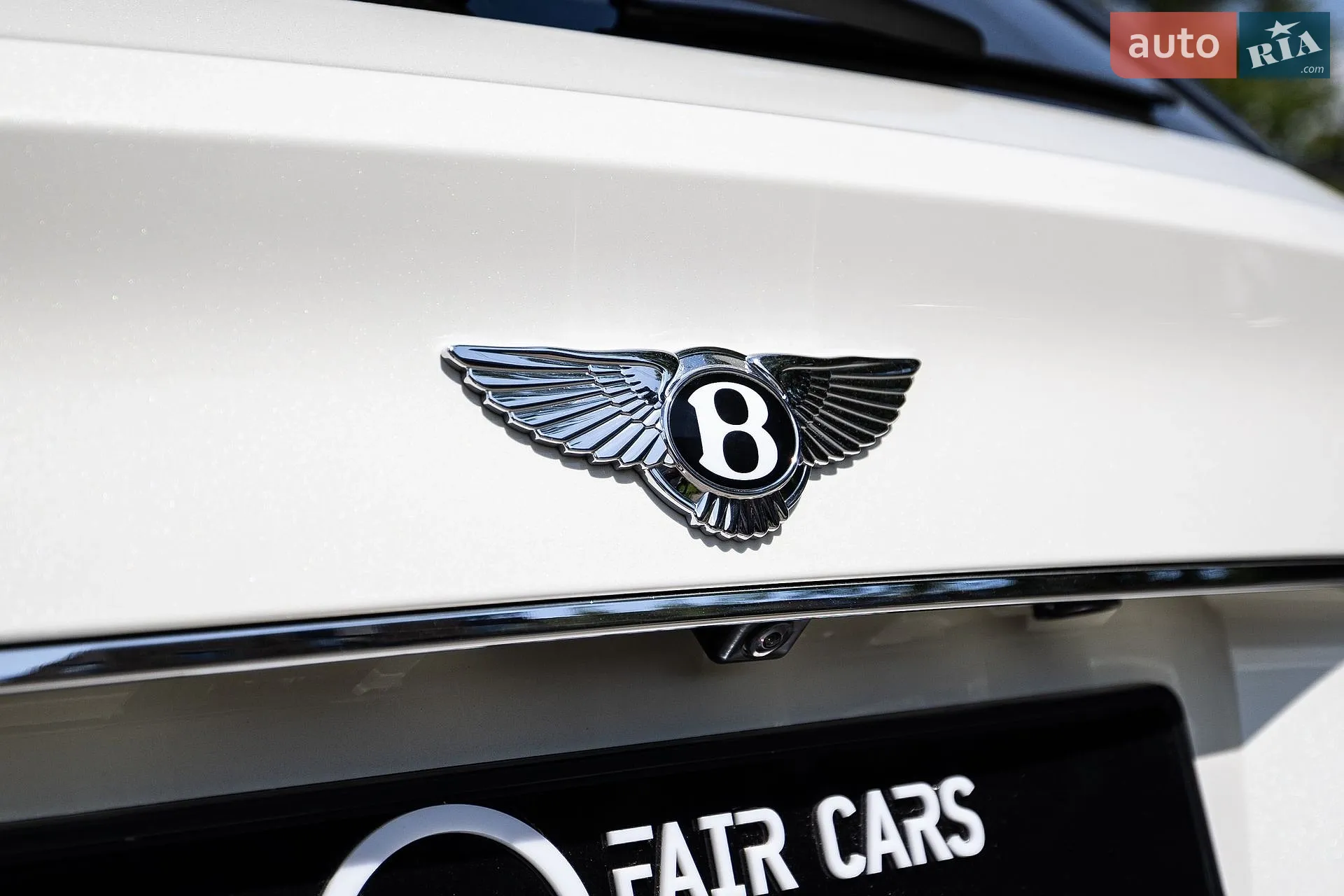 2017 Bentley Bentayga - мініатюра 30